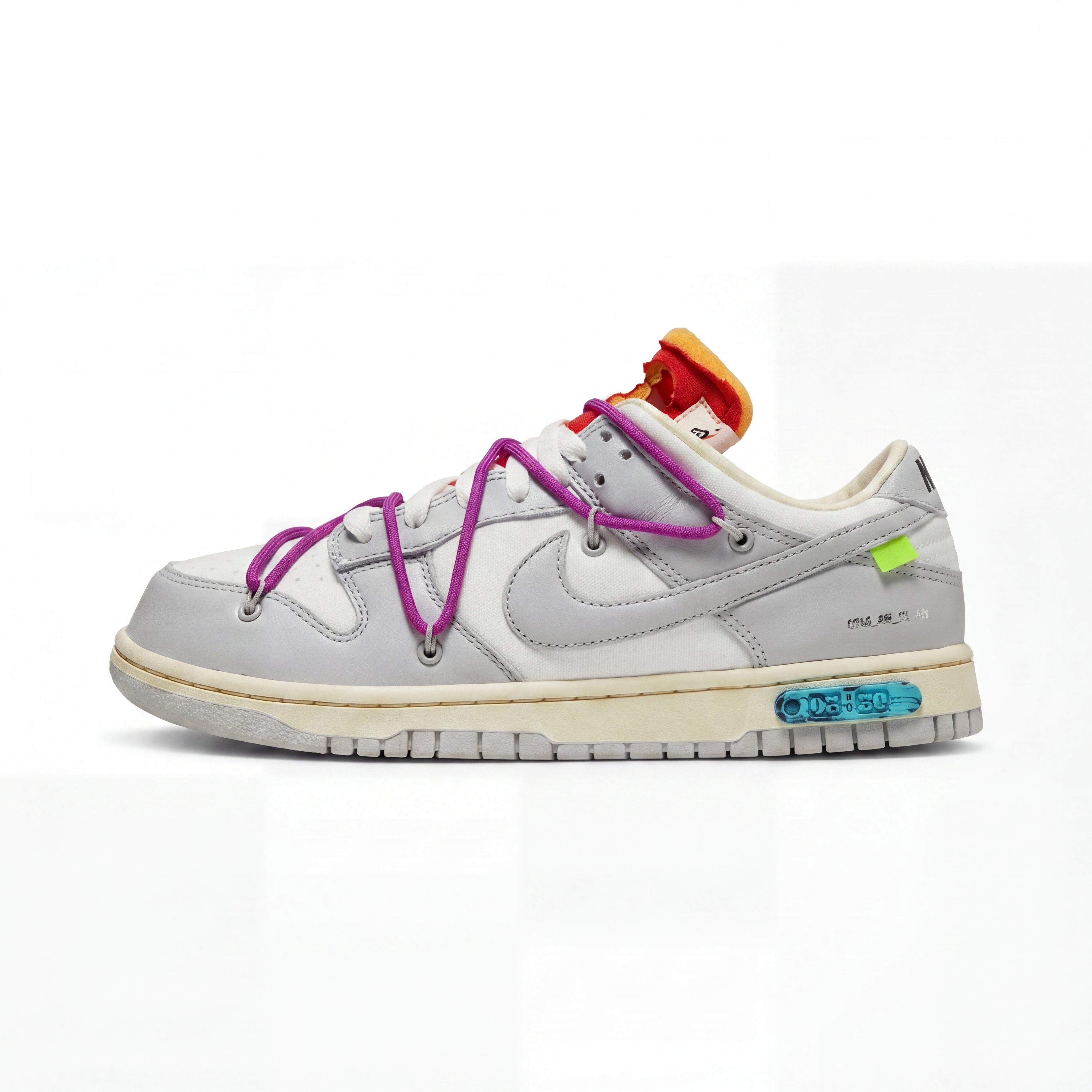 Off-White x Nike Dunk Low Lot 45 of 50 Grey