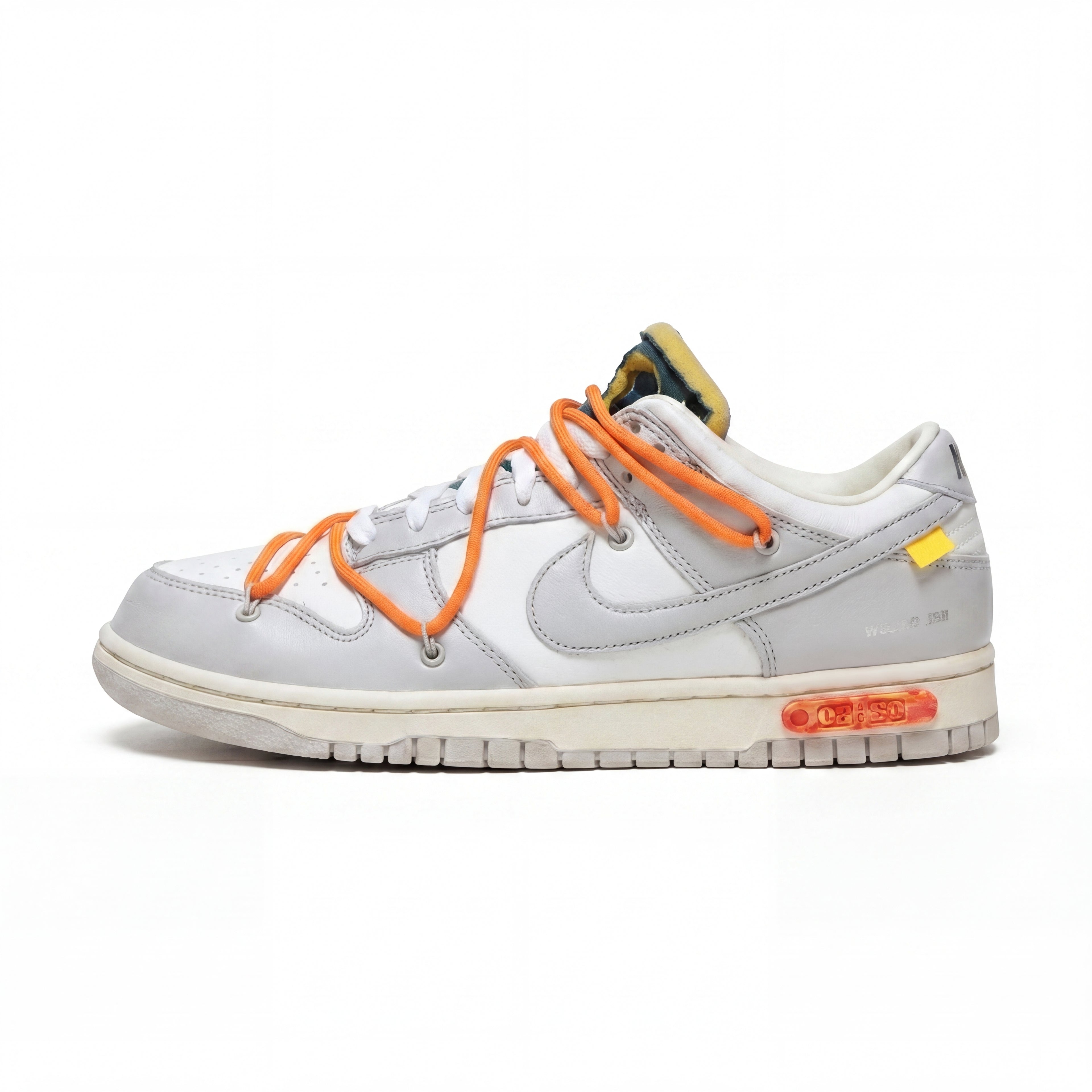 Off-White x Nike Dunk Low Lot 44 of 50