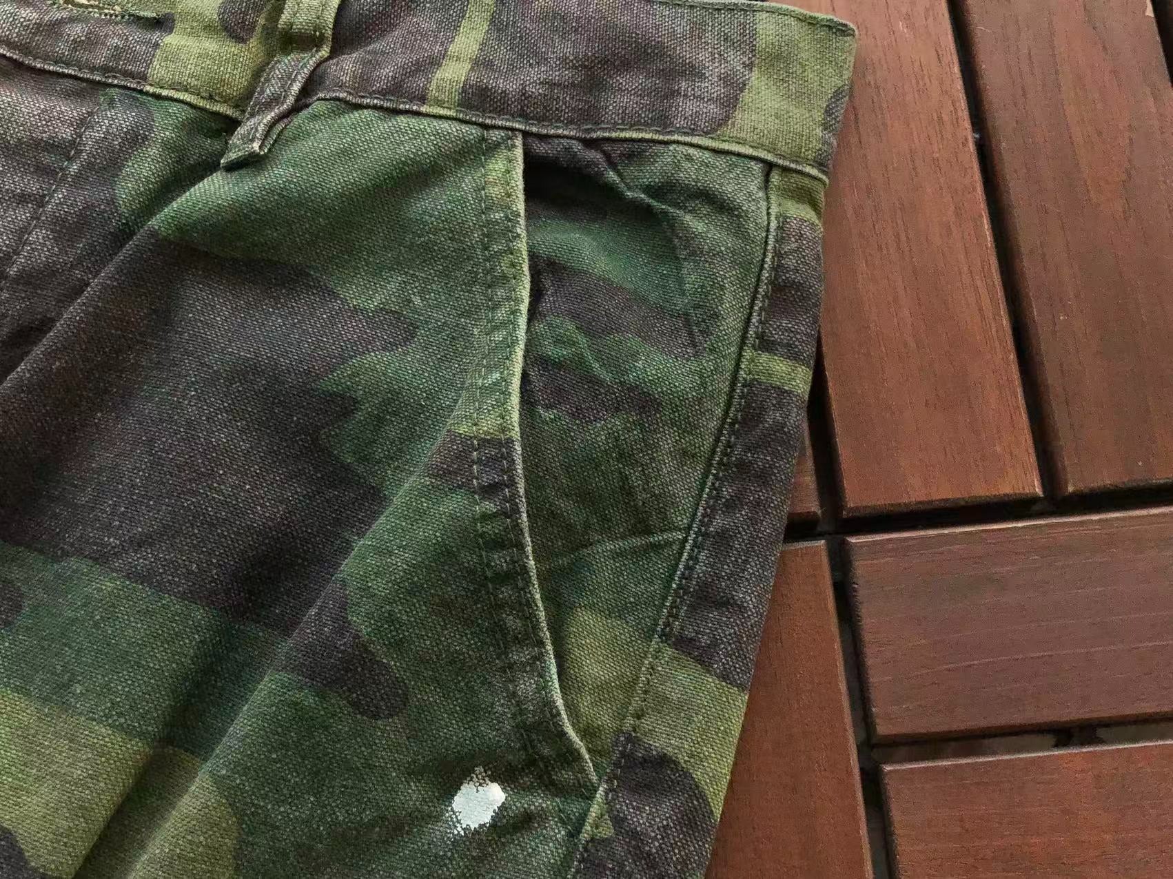 Calça Gallery dept. LA Flare Camouflage Cargo Pants