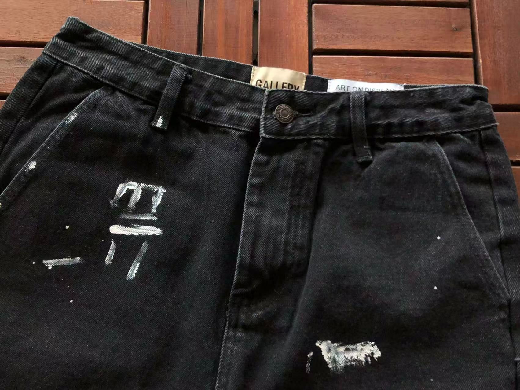 shorts Gallery dept. Art That KILLS