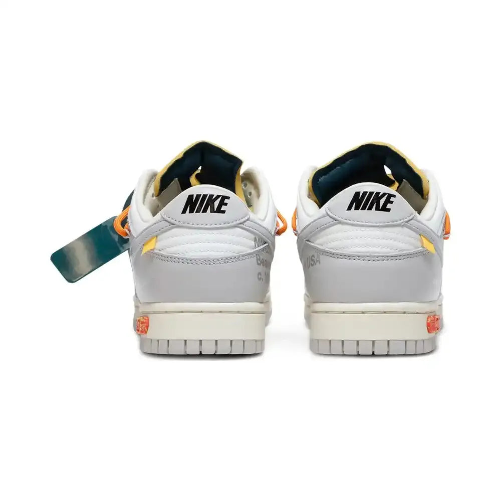 Off-White x Nike Dunk Low Lot 44 of 50