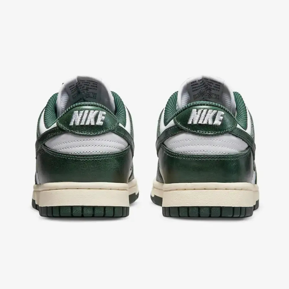 Nike Dunk Low Aged Green