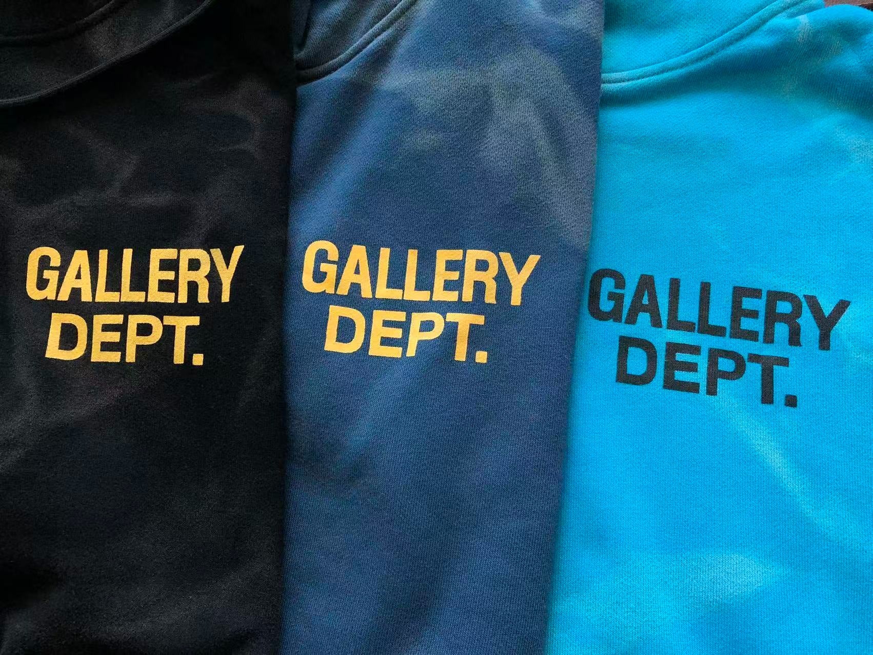 Blusa Gallery Dept. 90's GD Logo Zip Up Hoodie