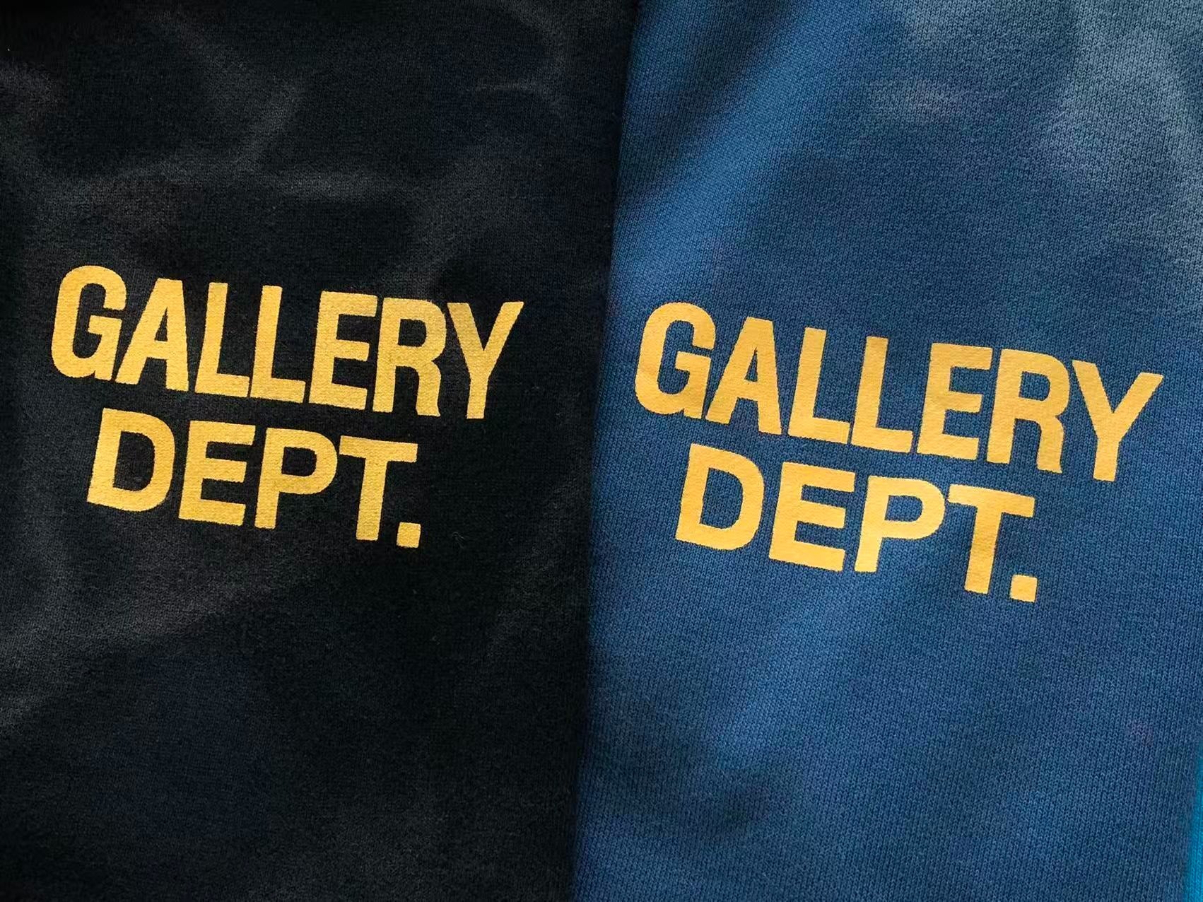 Blusa Gallery Dept. 90's GD Logo Zip Up Hoodie